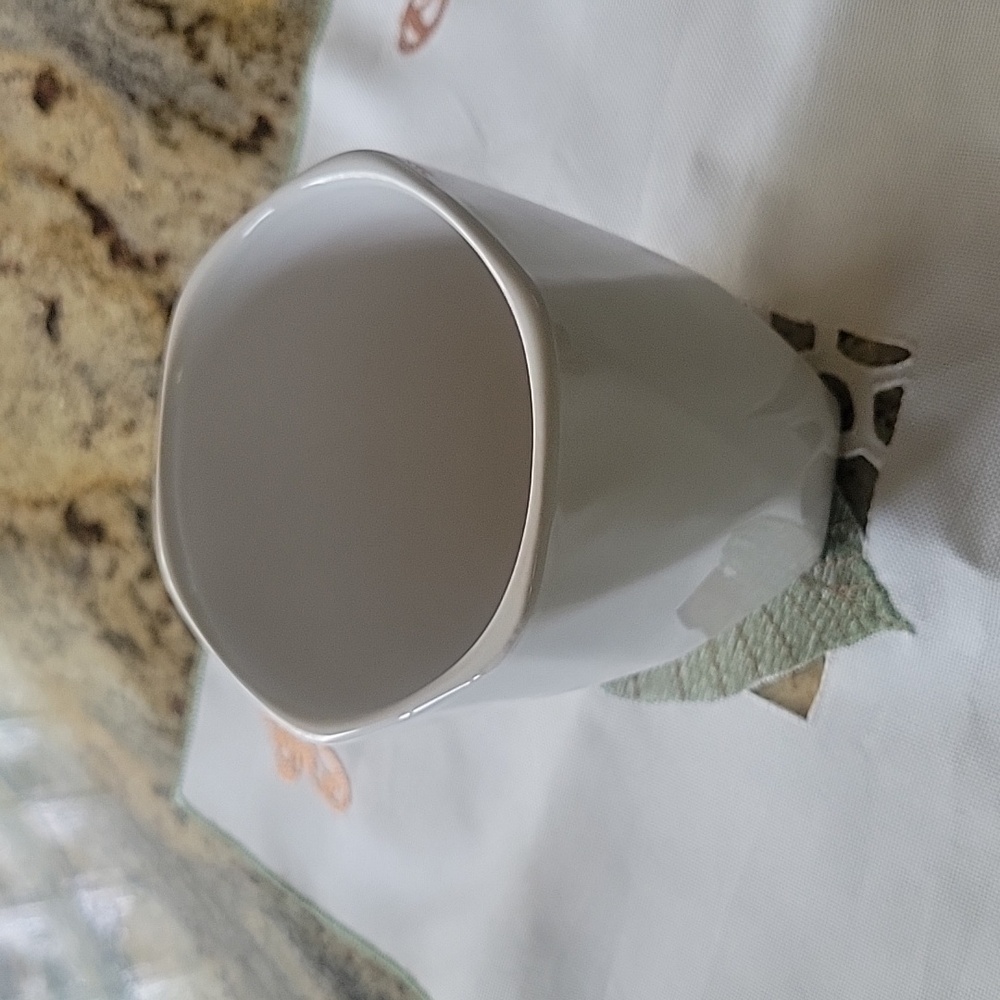 Small ceramic vase - Picture 2 of 6